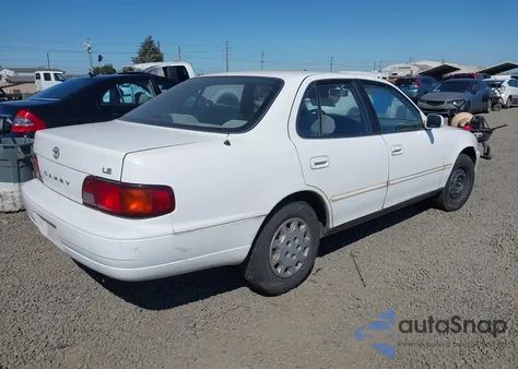 1996 Toyota Camry Dx/Le/Xle из США, поврежденный, VIN JT2BG12K6T0407553